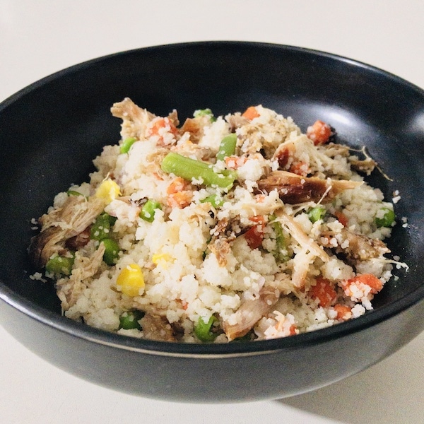Fonio salad with chicken, maize and green beans