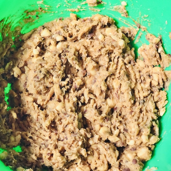 Bean burger mix - red beans, bambara beans and spices