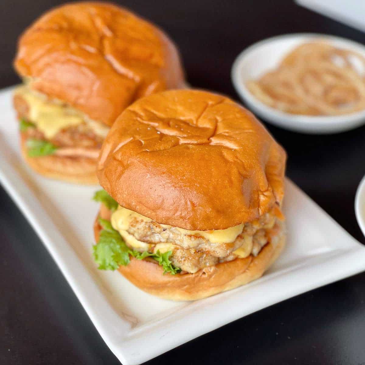 Chicken Smash Burgers on the Griddle - Easy Chicken Burger Recipe